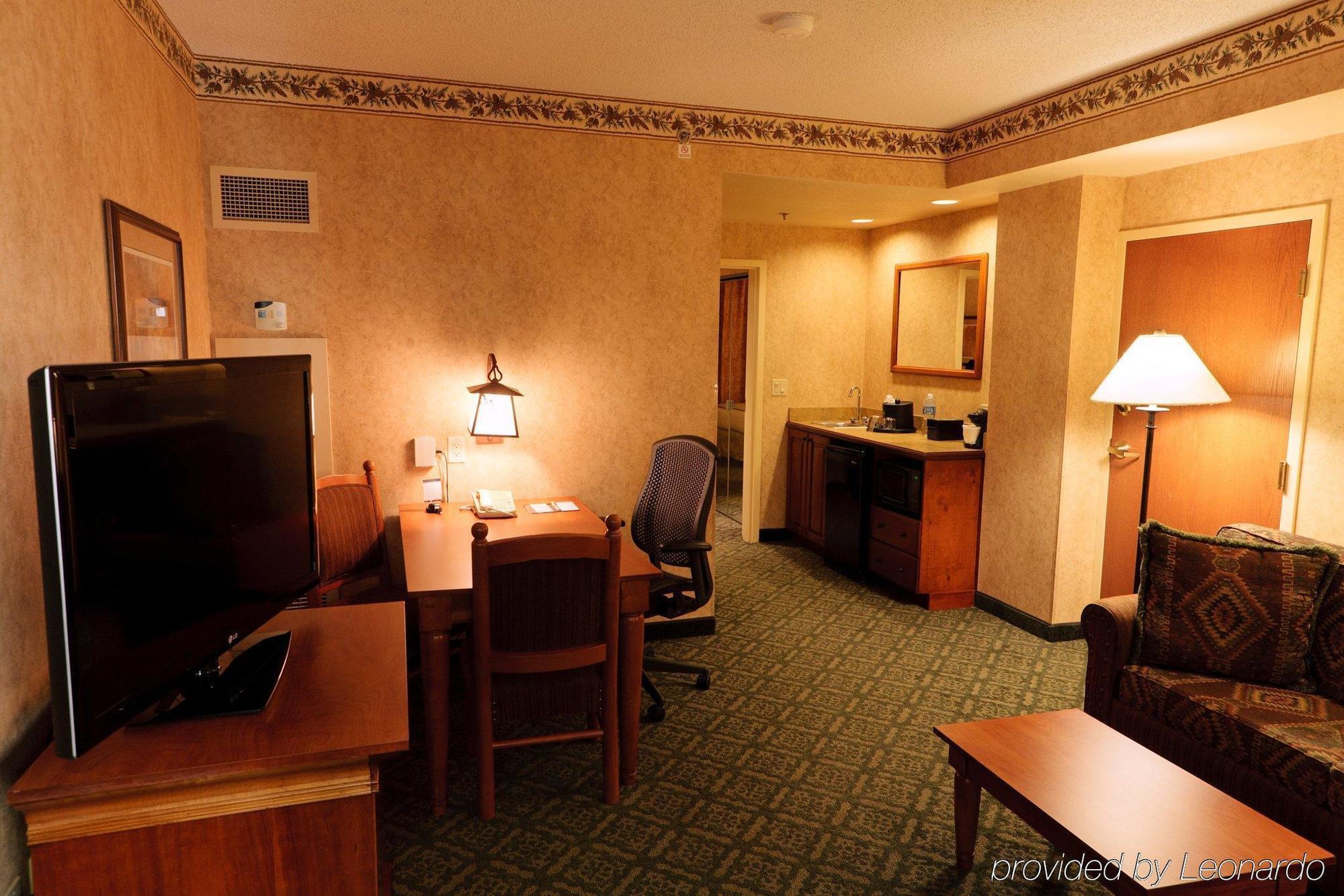 Embassy Suites Dallas - Dfw Airport North Grapevine Room photo